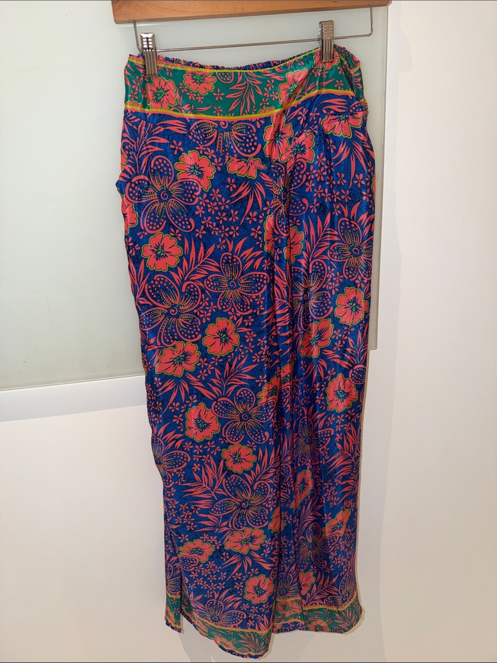 Sara Blue Wide-Leg Pants with Pink Floral Print
